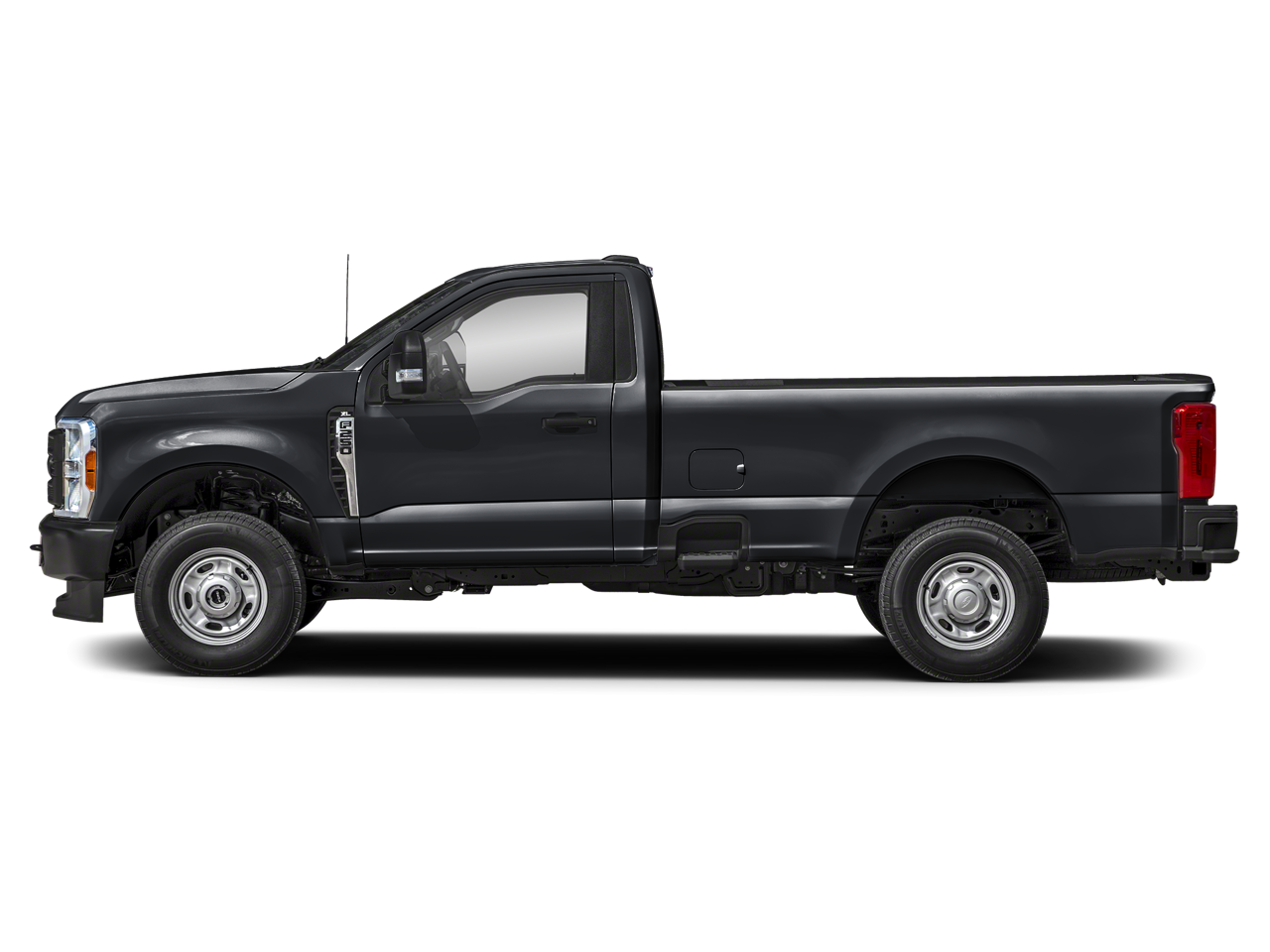 2023 Ford F-250 XL photo 3