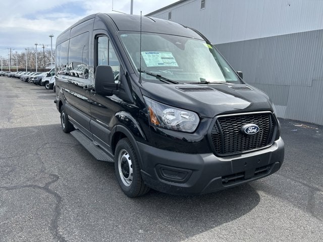 2026 Ford Transit Passenger Wagon XL