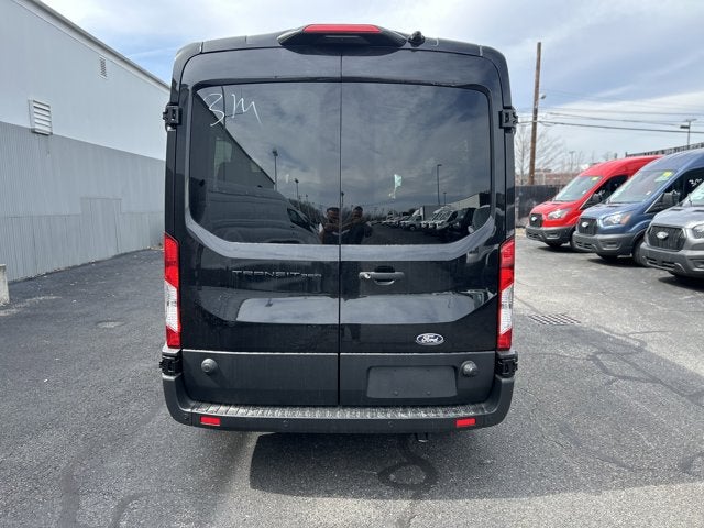 2026 Ford Transit Passenger Wagon XL