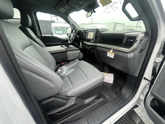 2024 Ford Super Duty F-450 DRW XL