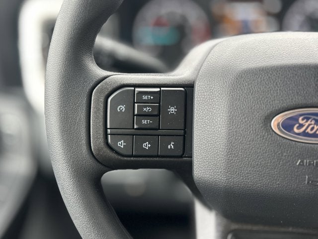 2026 Ford Super Duty F-350 DRW XL 9' LANDSCAPE BODY