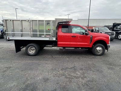2026 Ford Super Duty F-350 DRW XL 9' LANDSCAPE BODY