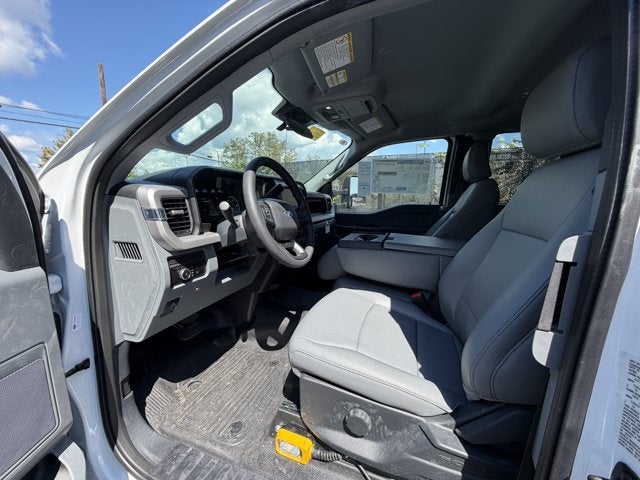 2026 Ford Super Duty F-350 DRW XL 9' DUMP BODY