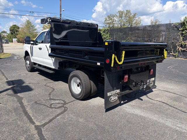 2026 Ford Super Duty F-350 DRW XL 9' DUMP BODY