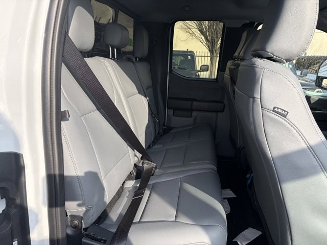 2026 Ford Super Duty F-350 DRW XL 9' DUMP BODY