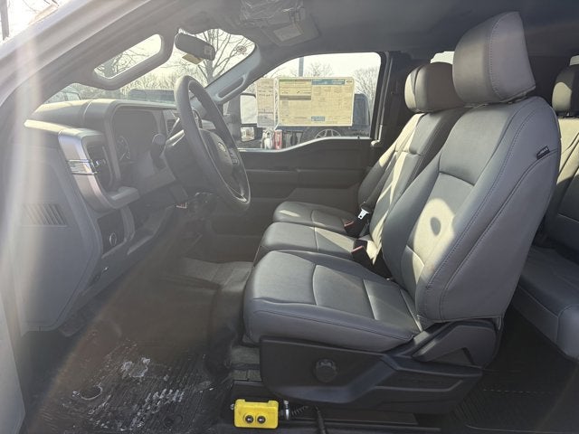 2026 Ford Super Duty F-350 DRW XL 9' DUMP BODY