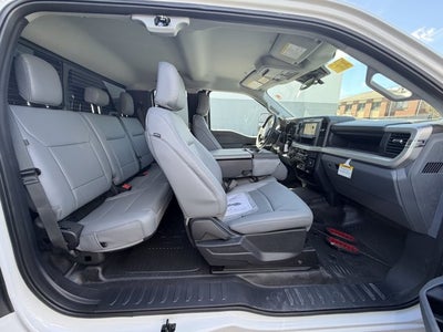 2026 Ford Super Duty F-350 DRW XL