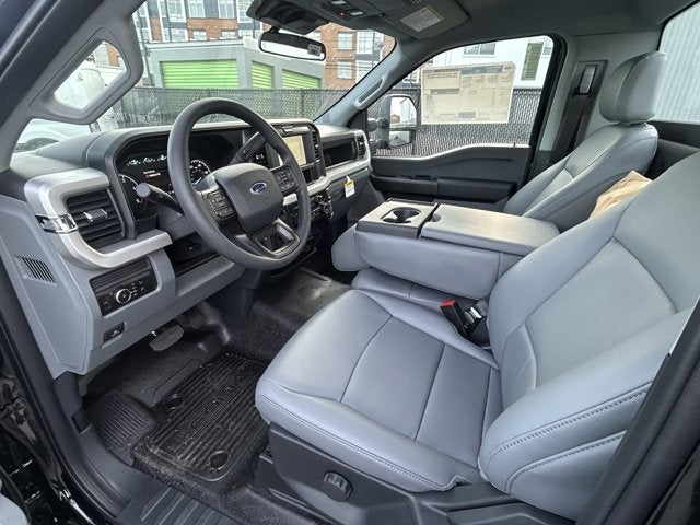 2026 Ford Super Duty F-550 DRW XL