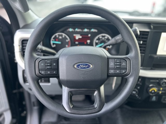 2026 Ford Super Duty F-550 DRW XL