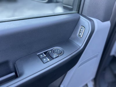 2026 Ford Super Duty F-550 DRW XL 9' STAINLESS DUMP