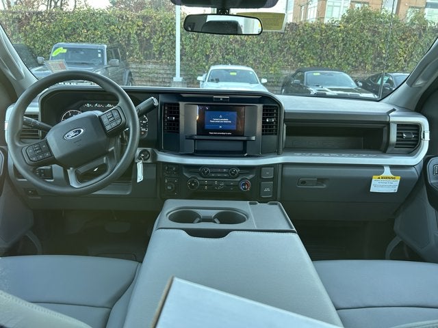 2026 Ford Super Duty F-550 DRW XL 9' STAINLESS DUMP