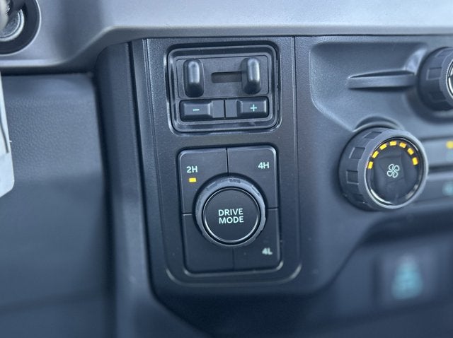 2026 Ford Super Duty F-550 DRW XL 9' STAINLESS DUMP