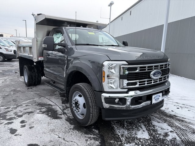 2026 Ford Super Duty F-550 DRW XL 9' STAINLESS DUMP