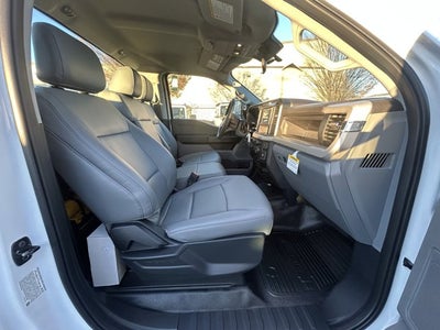 2026 Ford Super Duty F-350 DRW XL