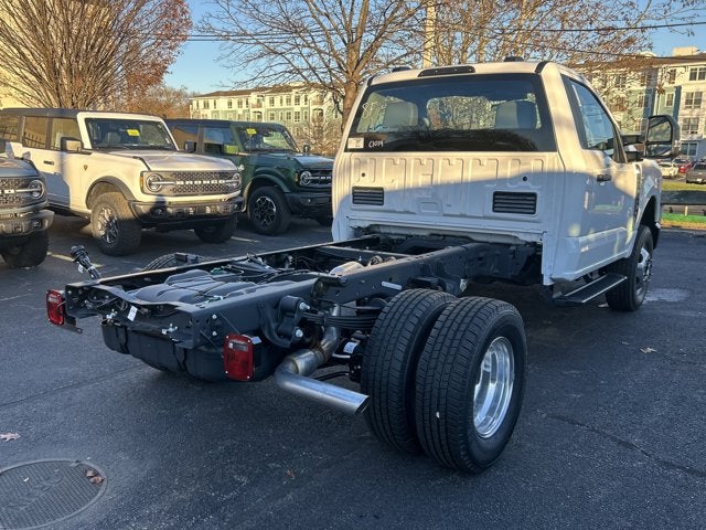 2026 Ford Super Duty F-350 DRW XL
