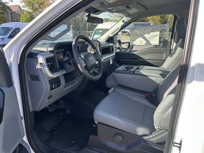 2026 Ford Super Duty F-350 DRW XL