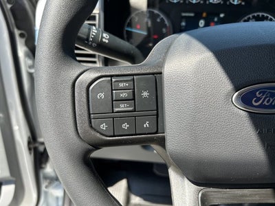 2025 Ford Super Duty F-550 DRW XL