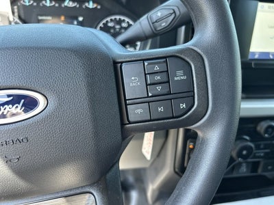 2025 Ford Super Duty F-550 DRW XL