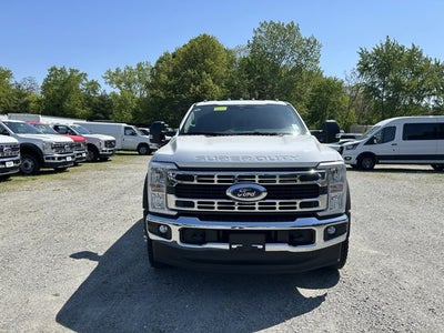 2025 Ford Super Duty F-550 DRW XL