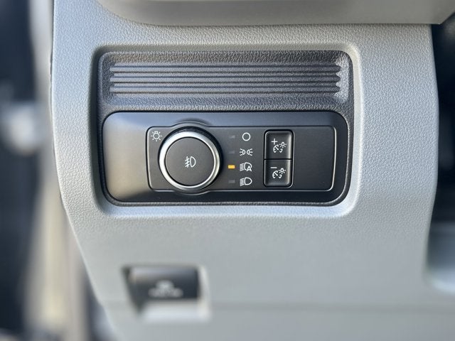 2026 Ford Super Duty F-550 DRW XL