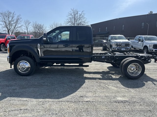 2026 Ford Super Duty F-550 DRW XL