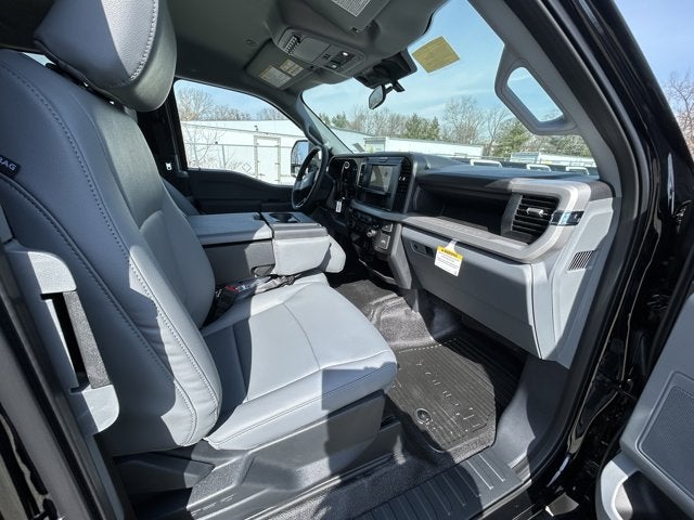 2026 Ford Super Duty F-550 DRW XL