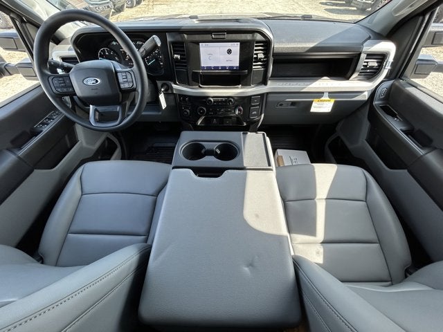 2026 Ford Super Duty F-550 DRW XL