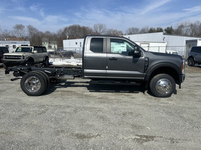 2026 Ford Super Duty F-550 DRW XL