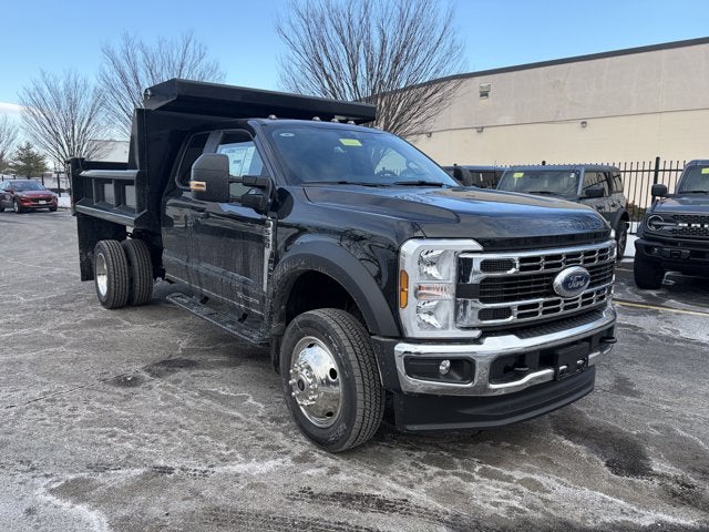 2026 Ford Super Duty F-550 DRW XL 9' DUMP BODY