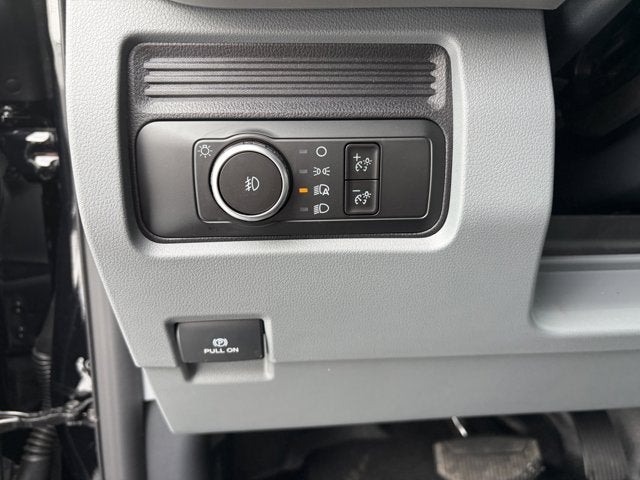 2026 Ford Super Duty F-550 DRW XL 9' DURAMAG SERVICE BODY