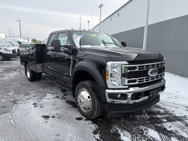 2026 Ford Super Duty F-550 DRW XL 9' DURAMAG SERVICE BODY