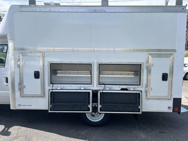 2026 Ford E-350 12' WORKPORT Base