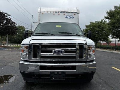 2025 Ford E-Series Cutaway 12' BOX