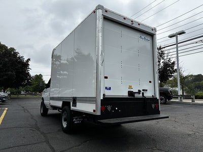 2025 Ford E-Series Cutaway 12' BOX
