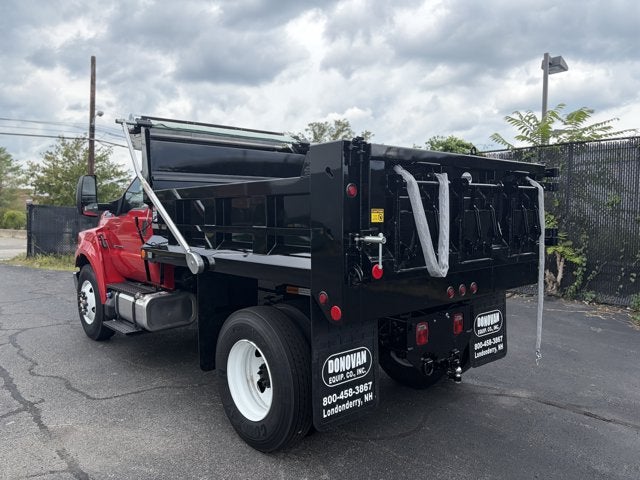 2027 Ford F-650SD Base