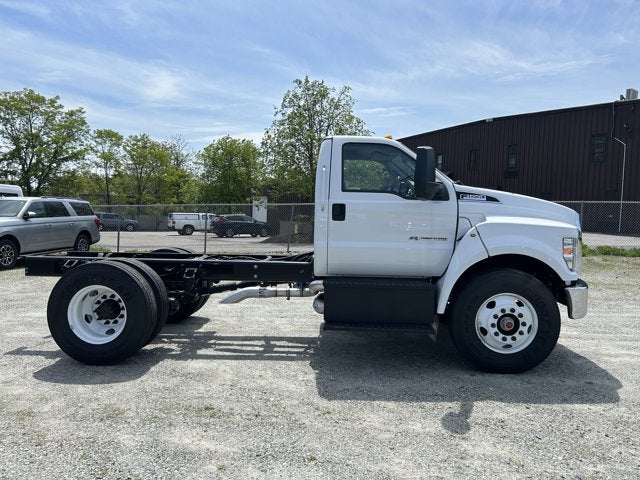 2026 Ford F-650SD Base