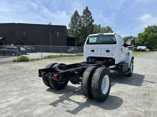 2026 Ford F-650SD Base