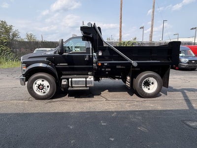 2027 Ford F-650SD 10' Dump