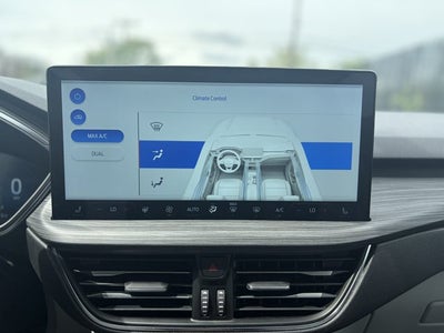 2025 Ford Escape PHEV (Manager's Demo)