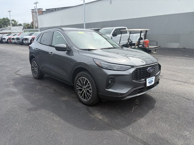 2025 Ford Escape PHEV (Manager's Demo)