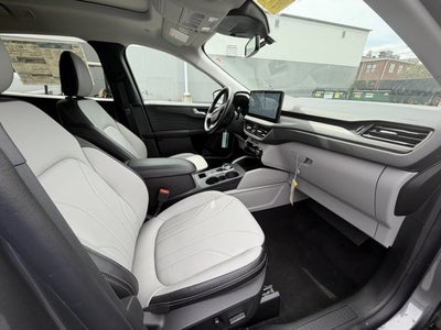 2025 Ford Escape PHEV (Manager's Demo)