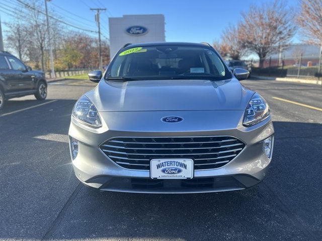 2022 Ford Escape Titanium Hybrid
