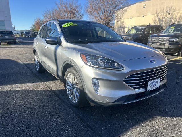 2022 Ford Escape Titanium Hybrid