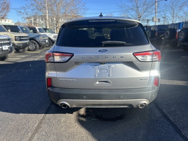 2022 Ford Escape Titanium Hybrid