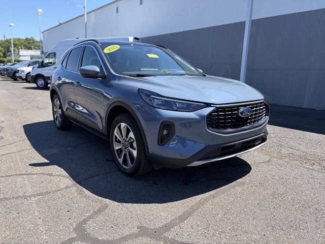 2025 Ford Escape Platinum