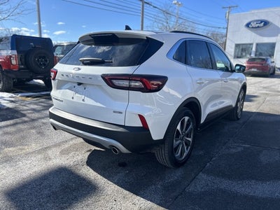 2025 Ford Escape Platinum