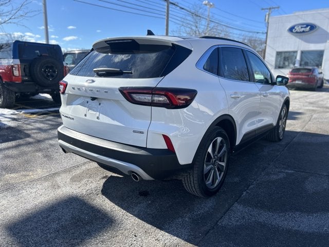 2025 Ford Escape Platinum