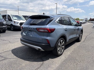 2025 Ford Escape Platinum