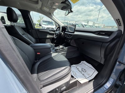 2025 Ford Escape Platinum