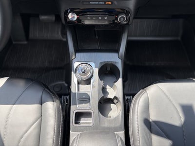 2025 Ford Escape Platinum